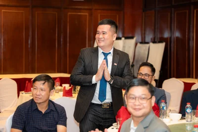 Nguyen Dinh Kien: The Debt Collector Who Became a King