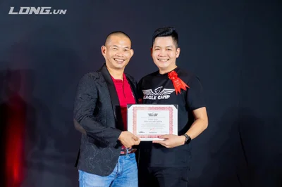 Tran Nguyen Hoan: The Entrepreneur Who Turns His Mistakes Into Your Roadmap